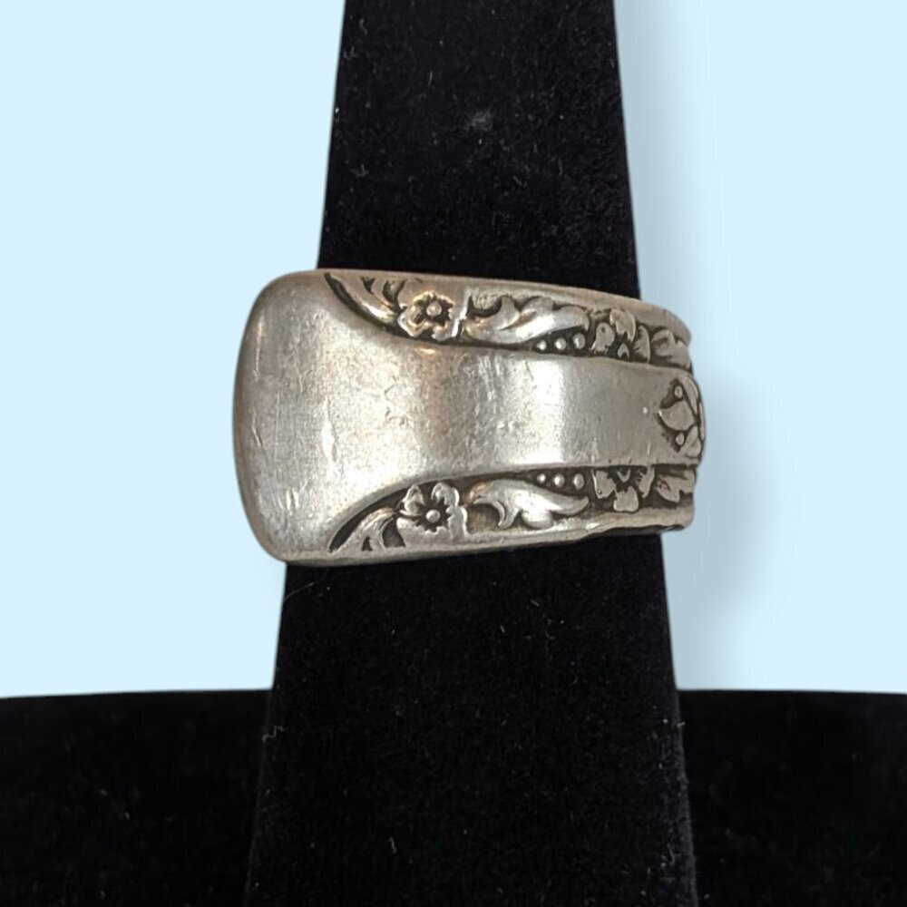 V. Square-End Cutlery Conversion Ring